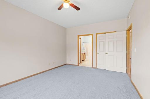 5919 Prairie Ridge Drive, Saint Paul, MN 55126