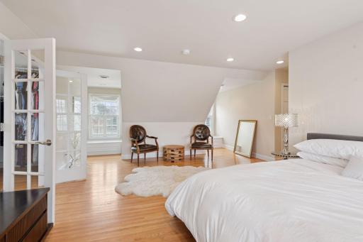 3845 Joppa Avenue South - Spacecrafting - 0036.jpg