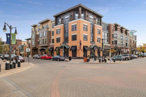 3845 Joppa Avenue South - Spacecrafting - 0081.jpg