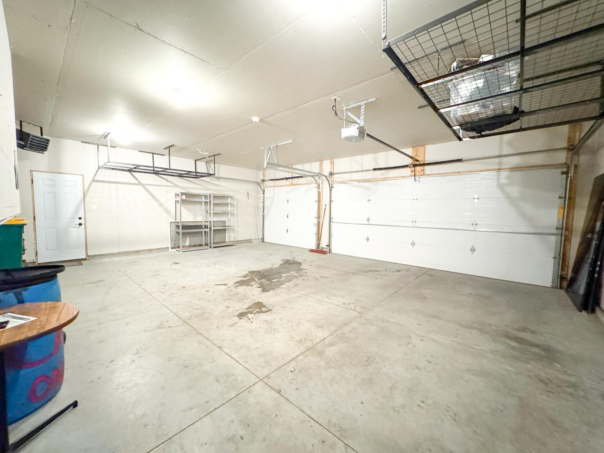 Garage.jpg