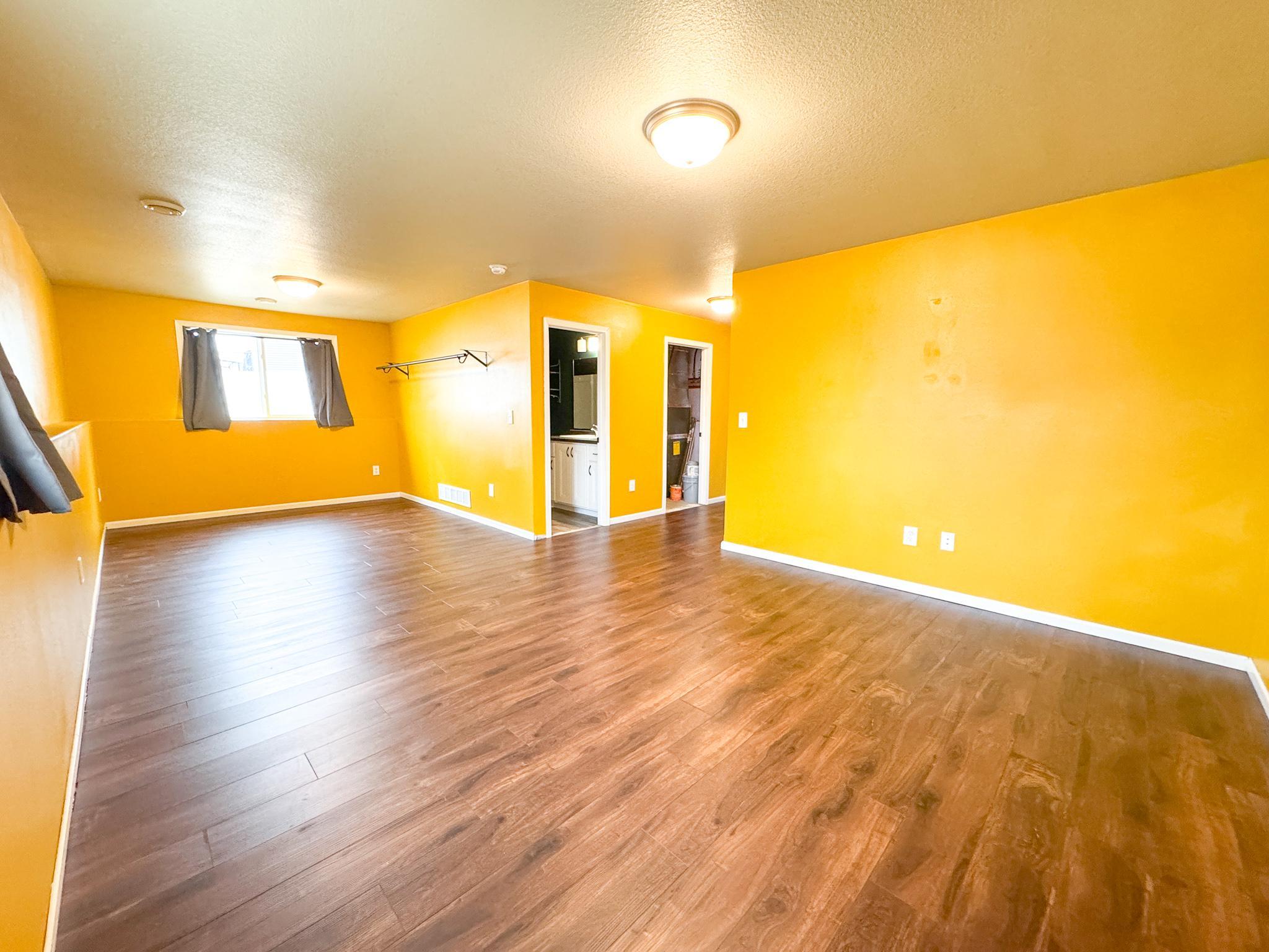 Family Room.jpg