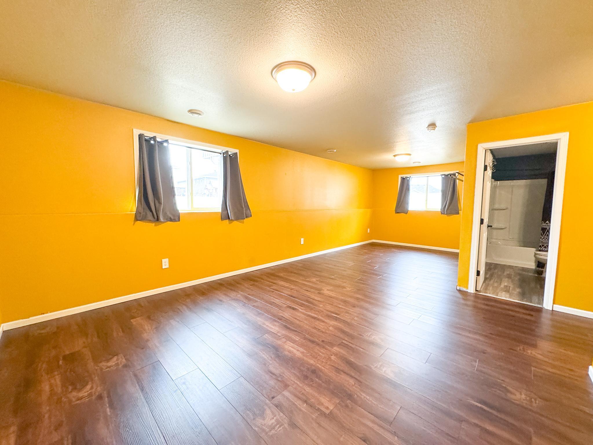 Family Room 1.jpg