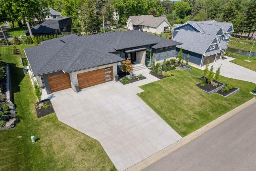 1841 Orchard Heights Lane, Saint Paul, MN 55118