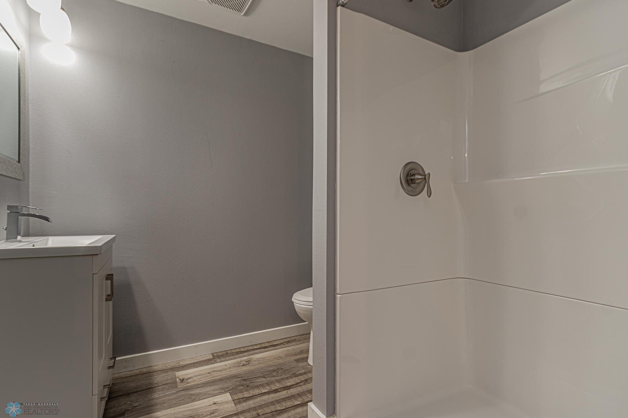 4247 Estate Drive. S, Fargo-33.jpg