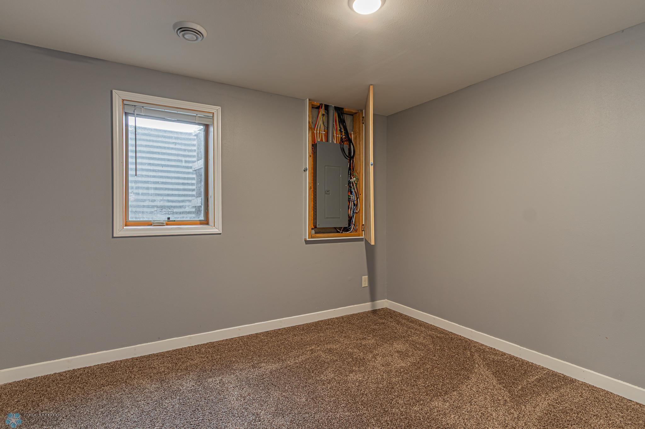 4247 Estate Drive. S, Fargo-31.jpg