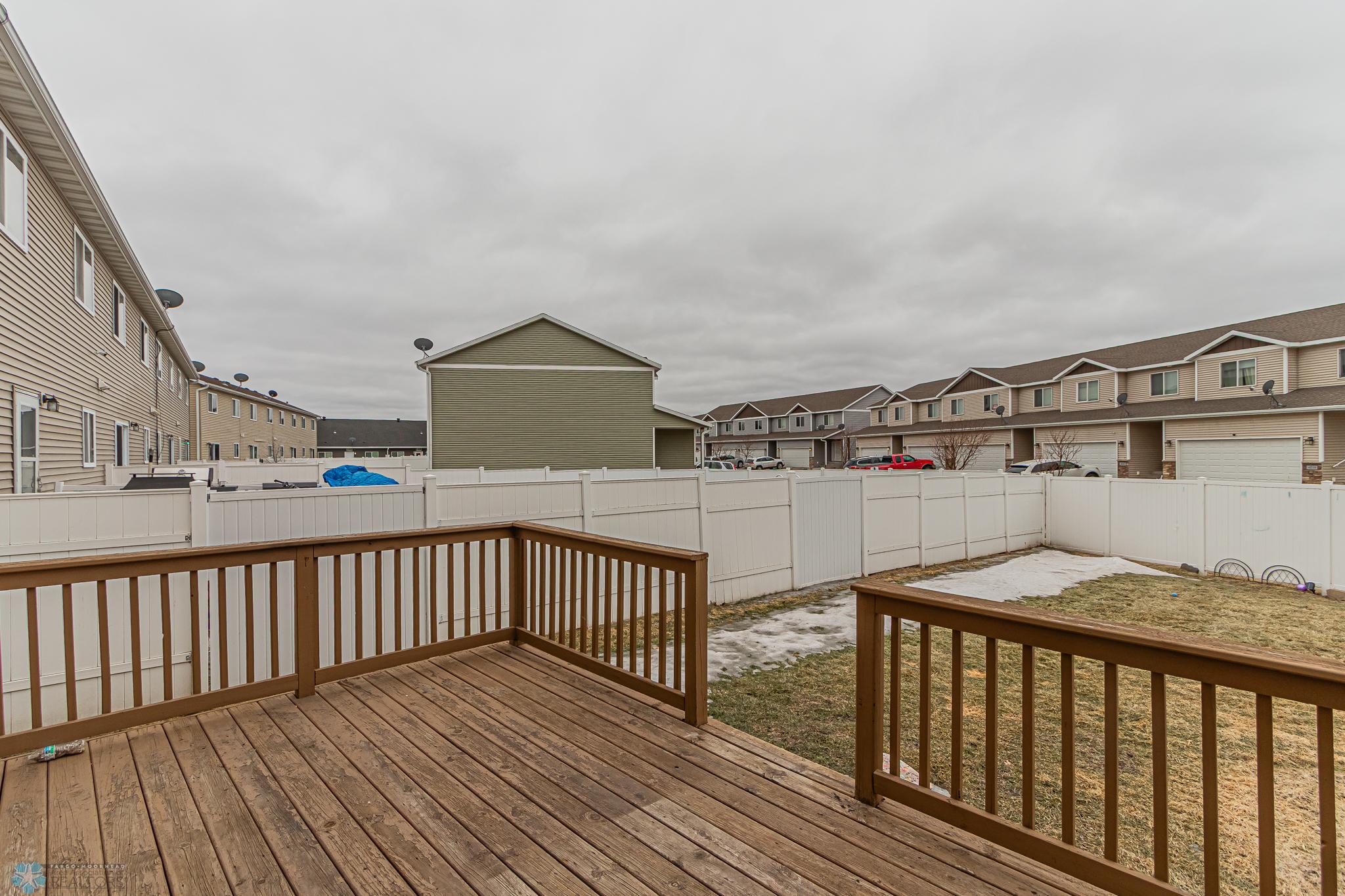 4247 Estate Drive. S, Fargo-36.jpg