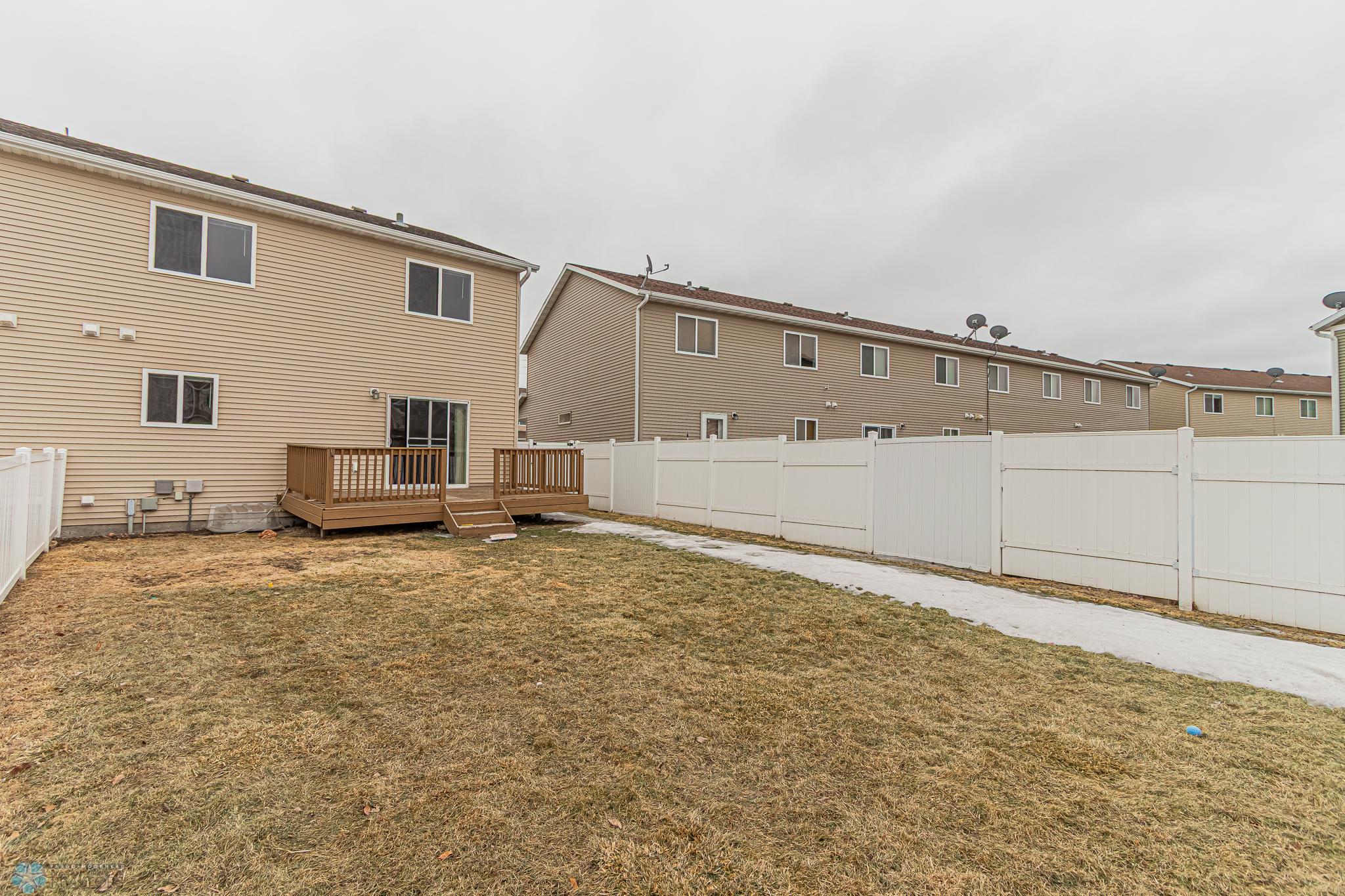 4247 Estate Drive. S, Fargo-39.jpg