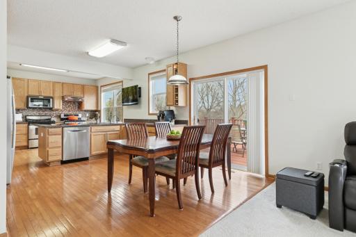 739 Lake Ridge Drive, Saint Paul, MN 55129