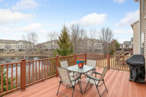 739 Lake Ridge Drive, Saint Paul, MN 55129