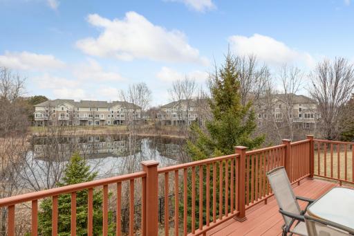 739 Lake Ridge Drive, Saint Paul, MN 55129