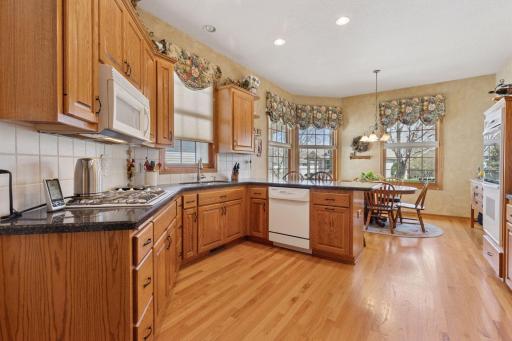Gas cooktop, Plenty of windows to bring in natural light