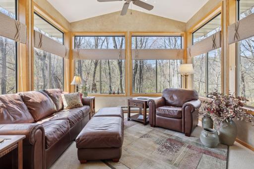 4-season porch/sunroom - Surround yourself with nature!