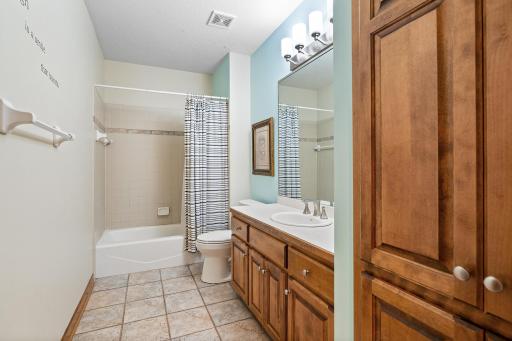 9025 Airport Road, Waconia, MN 55387