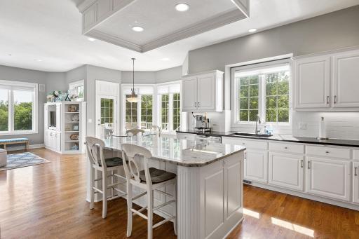 9025 Airport Road, Waconia, MN 55387