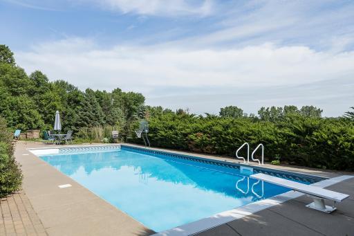 9025 Airport Road, Waconia, MN 55387