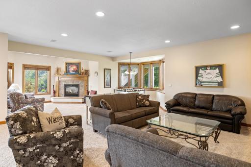 9025 Airport Road, Waconia, MN 55387