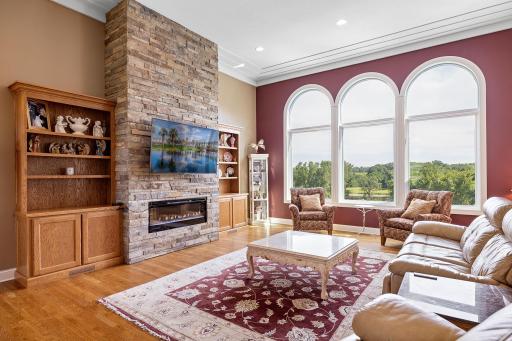 9025 Airport Road, Waconia, MN 55387