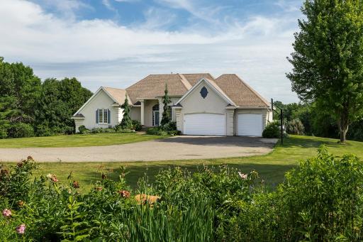 9025 Airport Road, Waconia, MN 55387