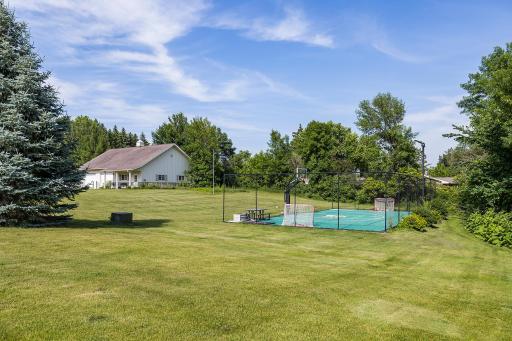 9025 Airport Road, Waconia, MN 55387