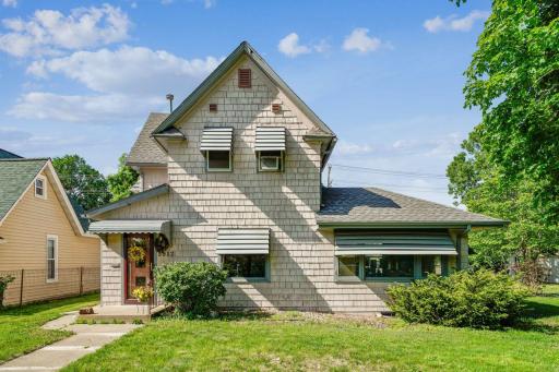 5912 Cambridge Street, Minneapolis, MN 55416
