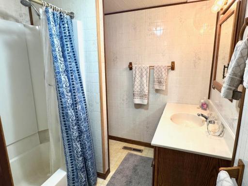 401 S Main Street, Badger, MN 56714