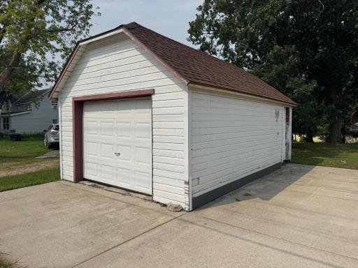 401 S Main Street, Badger, MN 56714