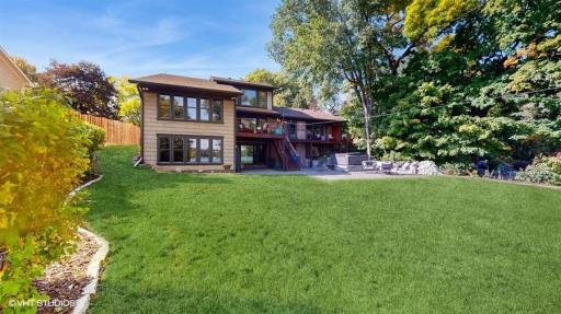 3920 Hawthorne Circle, Excelsior, MN 55331