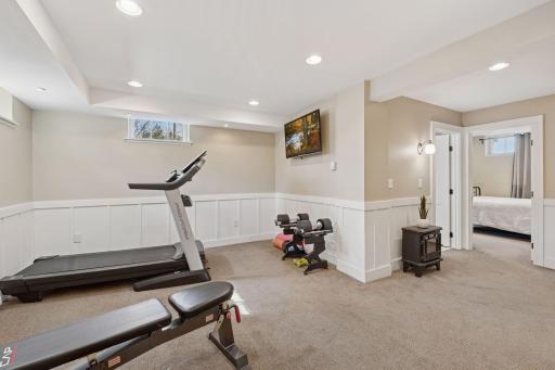 1402 W Minnehaha Parkway, Minneapolis, MN 55419