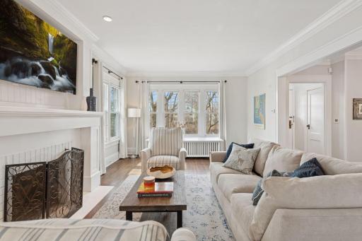 1402 W Minnehaha Parkway, Minneapolis, MN 55419
