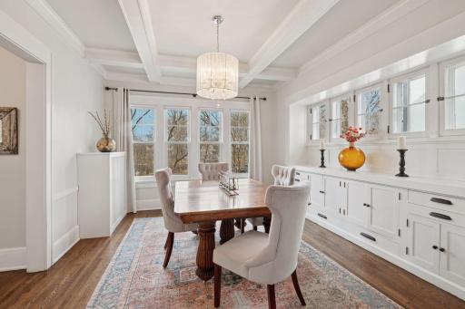 1402 W Minnehaha Parkway, Minneapolis, MN 55419