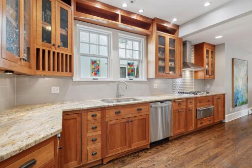 1402 W Minnehaha Parkway, Minneapolis, MN 55419