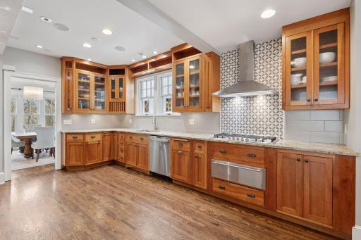 1402 W Minnehaha Parkway, Minneapolis, MN 55419