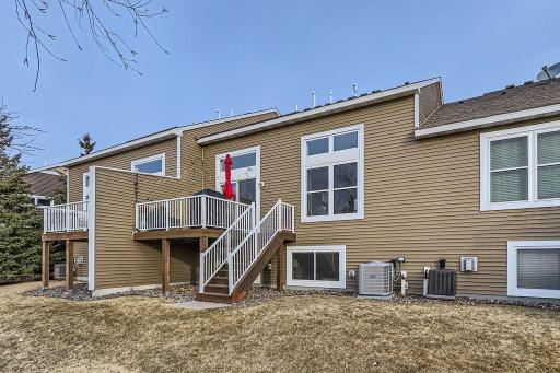 17747 70th Place N, Maple Grove, MN 55311
