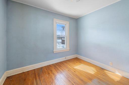 1690 Margaret Street, Saint Paul, MN 55106