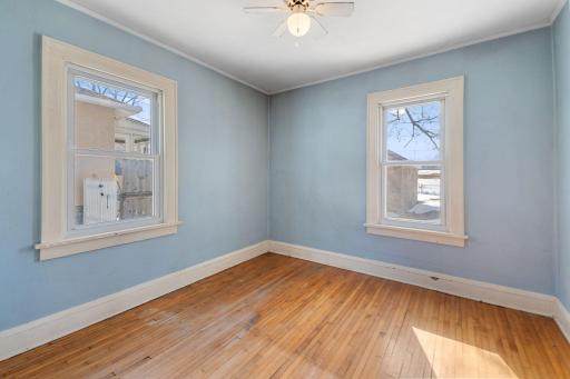 1690 Margaret Street, Saint Paul, MN 55106