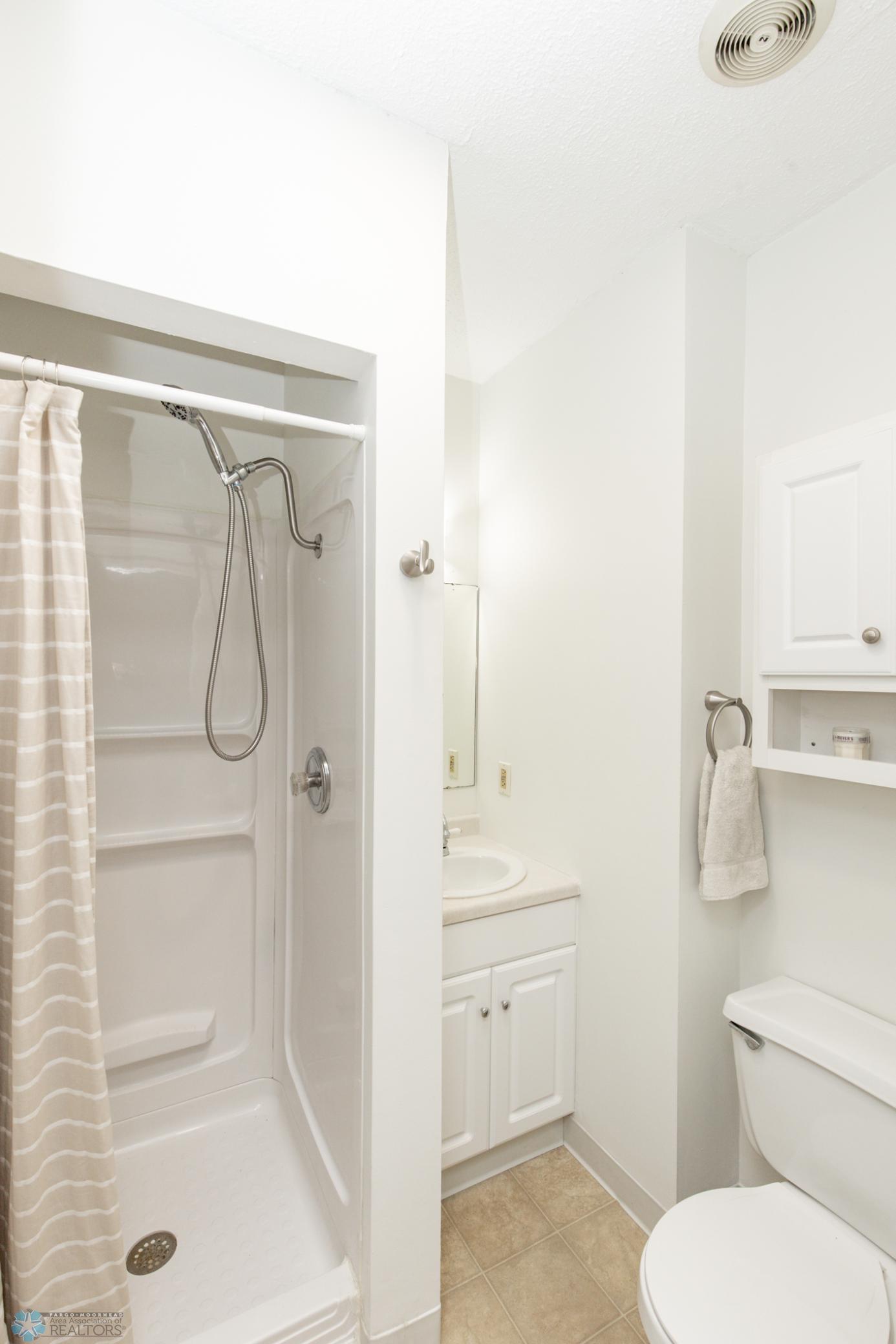 3/4 Main Floor Bathroom