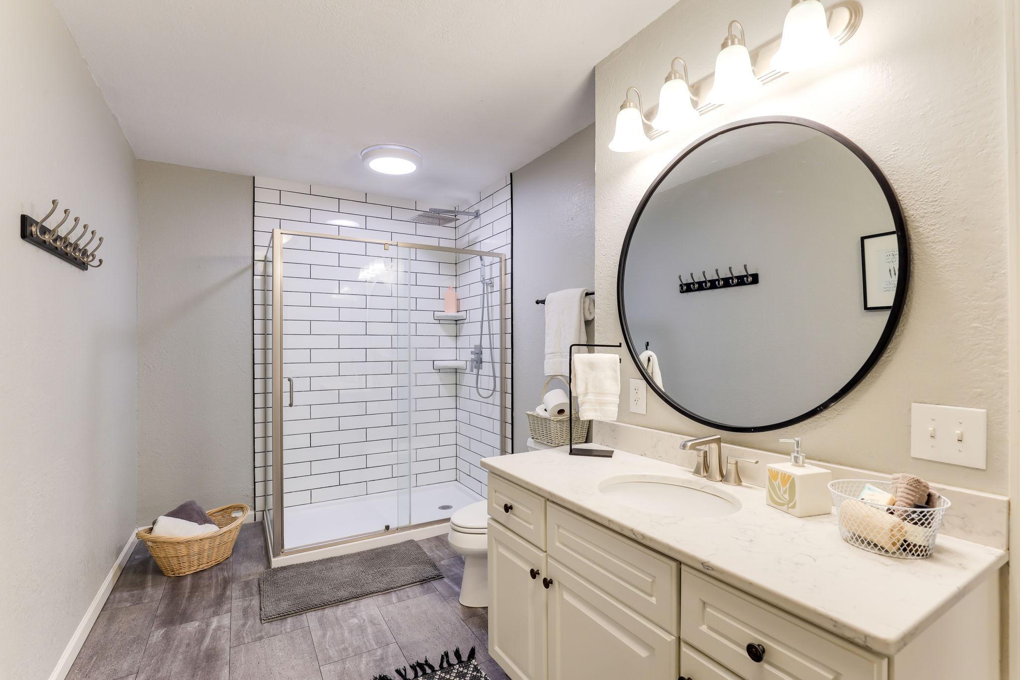 Full bath on lower level