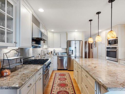 1303 E Pointe Drive, Brainerd, MN 56401