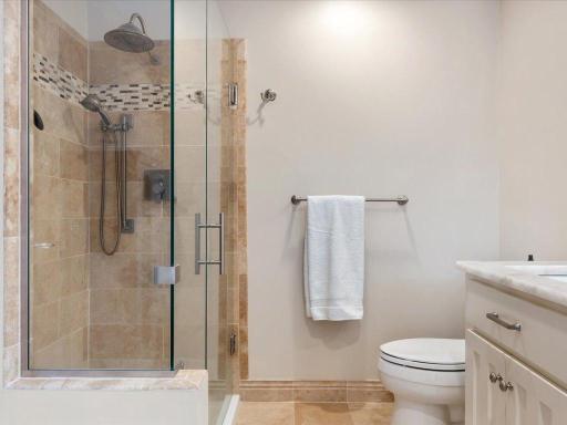 1303 E Pointe Drive, Brainerd, MN 56401