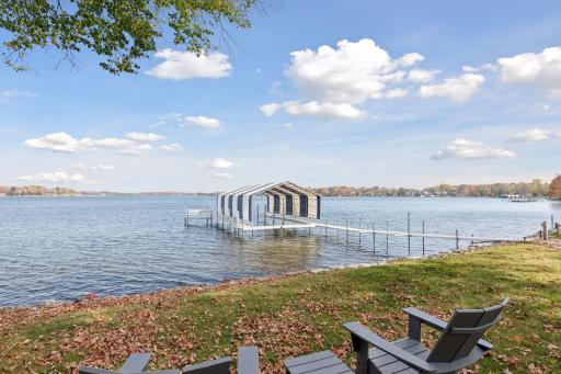 1990 Shadywood Road, Wayzata, MN 55391