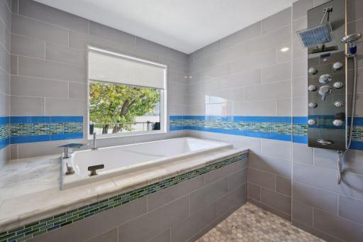 1990 Shadywood Road, Wayzata, MN 55391