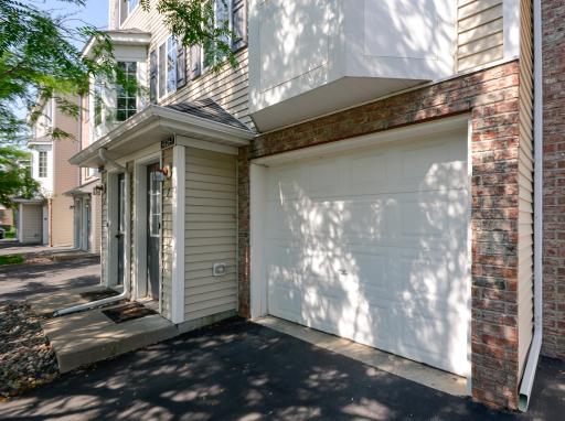 4826 Elm Drive N, 7, Hugo, MN 55038