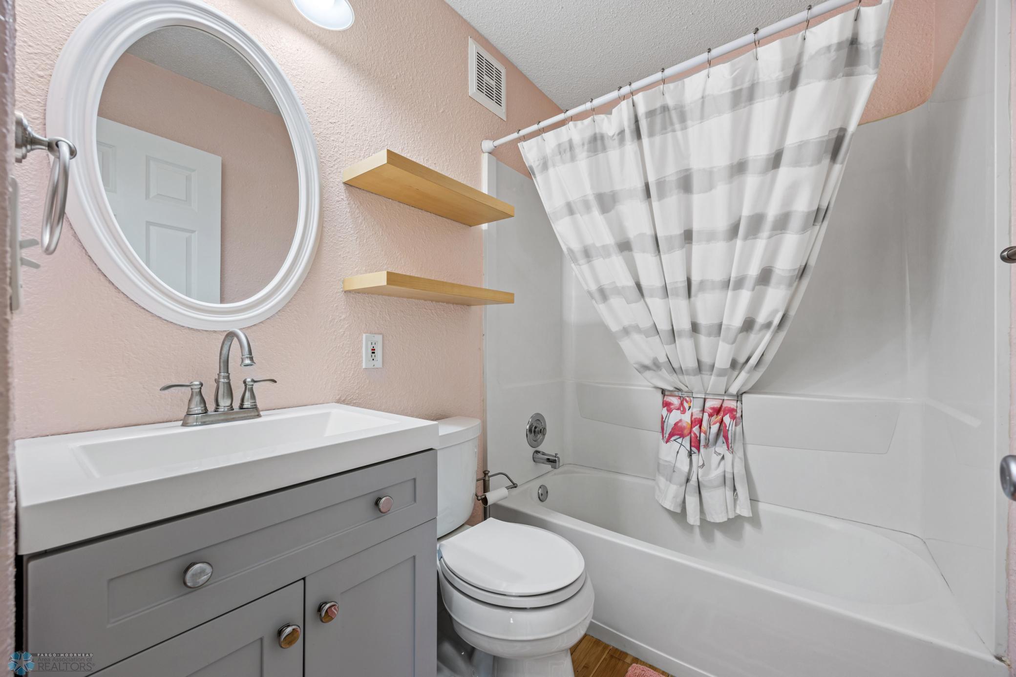 Full bath main level