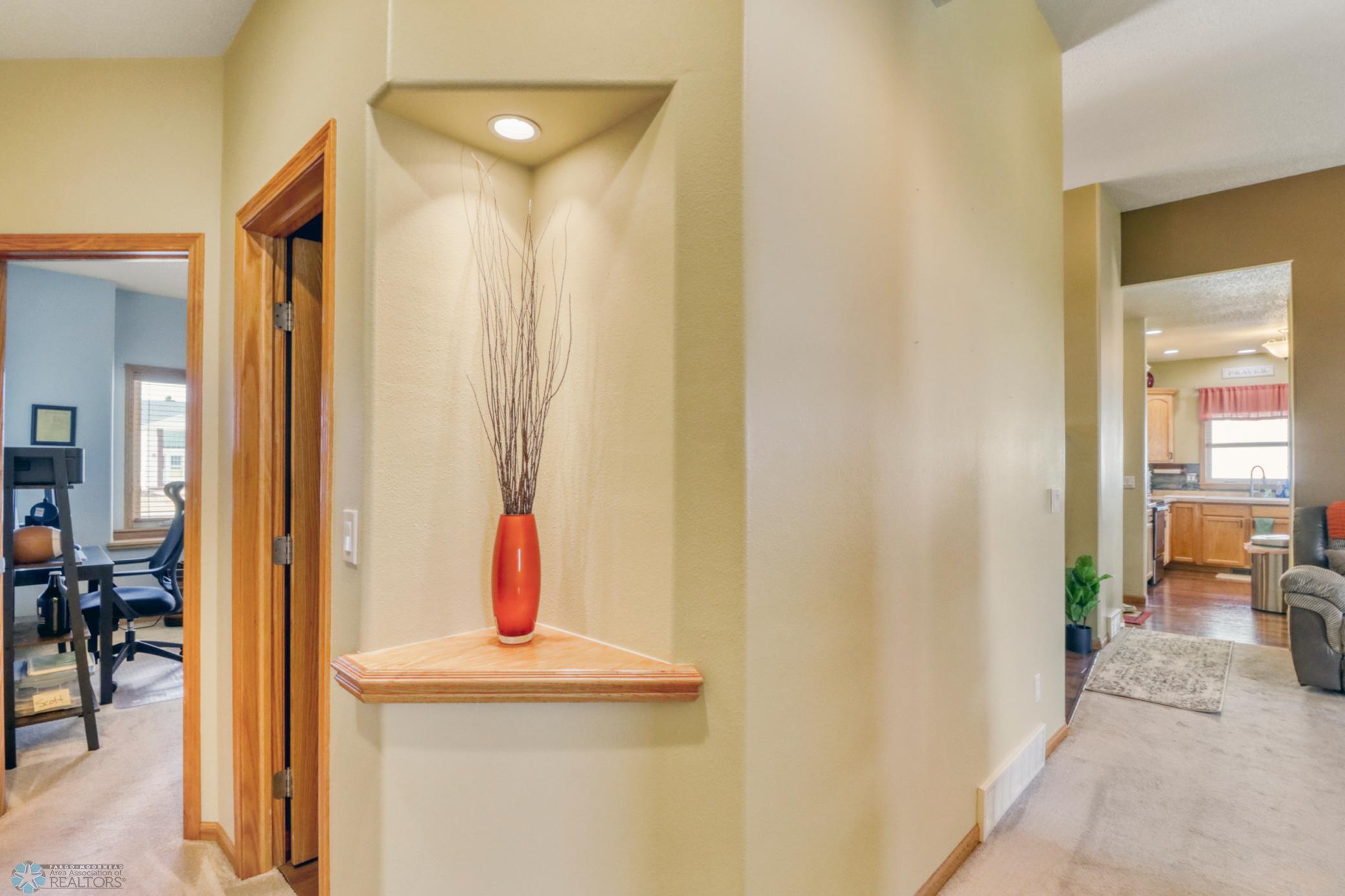 Hallway.JPG
