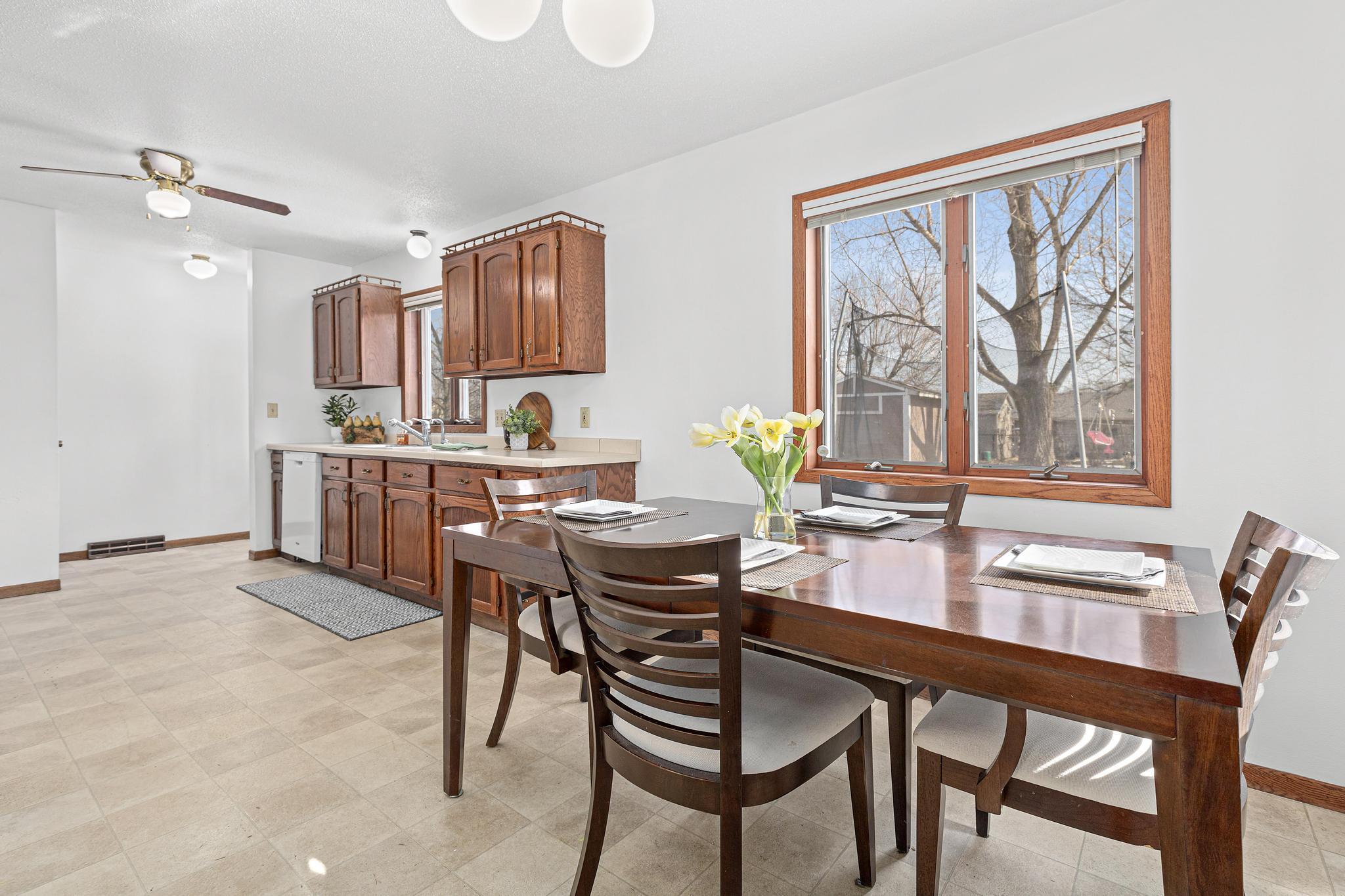 230 N Bourbon Circle-8.jpg