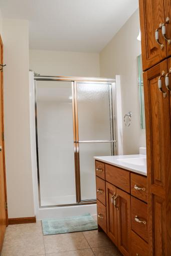 16 Line Drive, Morris, MN 56267