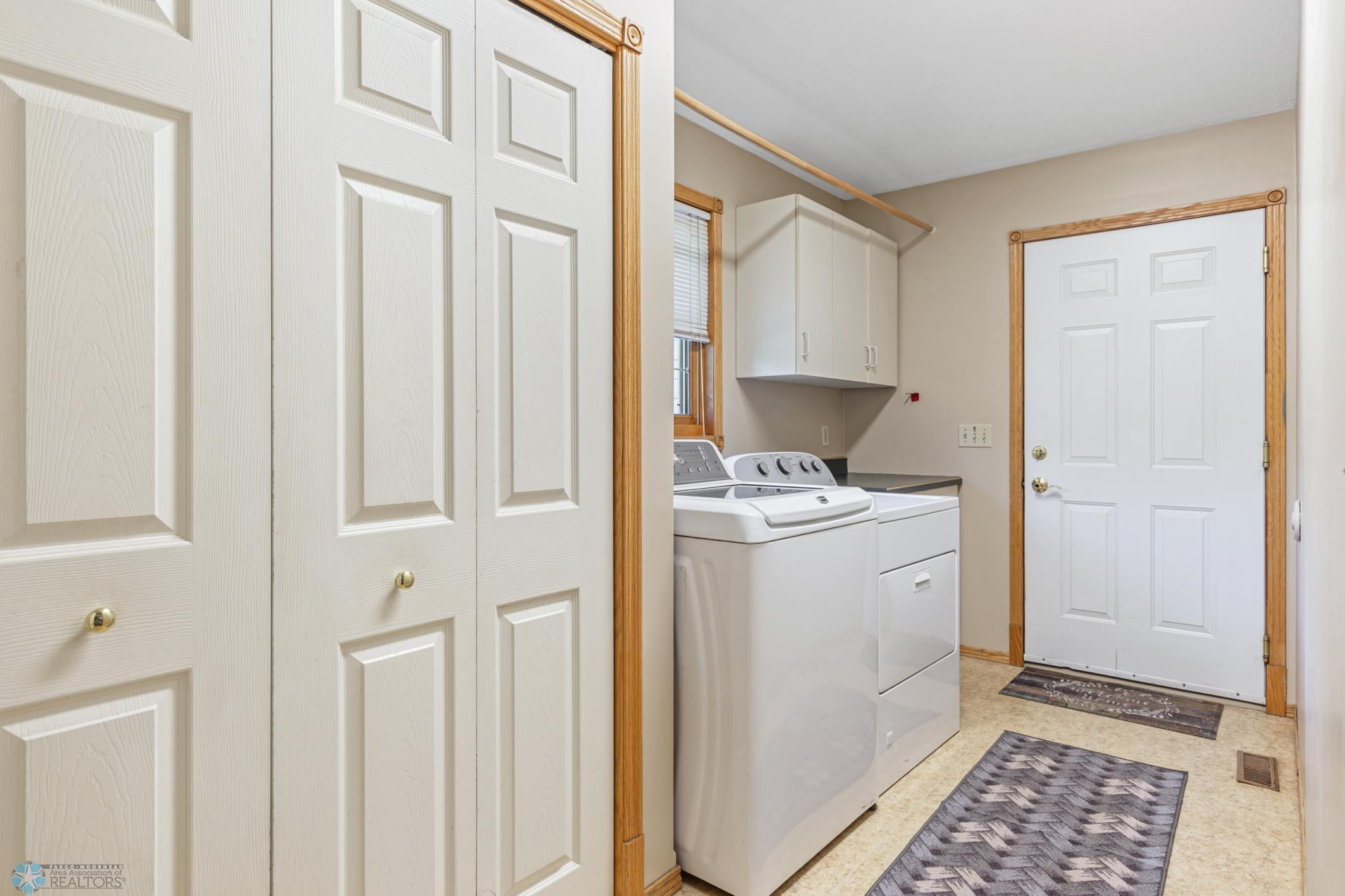 Laundry room to garage