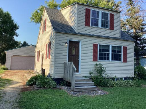 403 SE Pleasant Street, Brownsdale, MN 55918