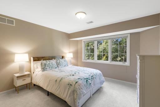 2314 Old Beach Road, Wayzata, MN 55391