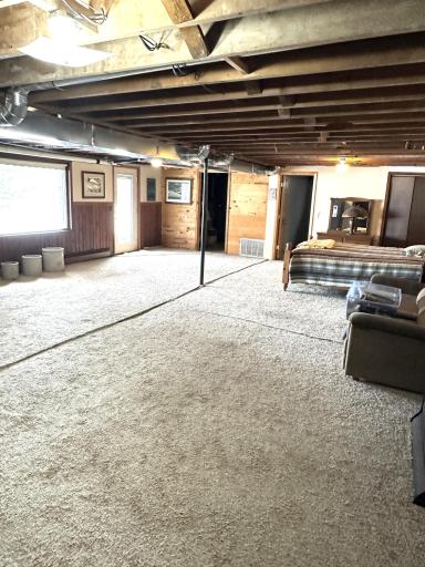 1421 Riverside Drive NW, Baudette, MN 56623